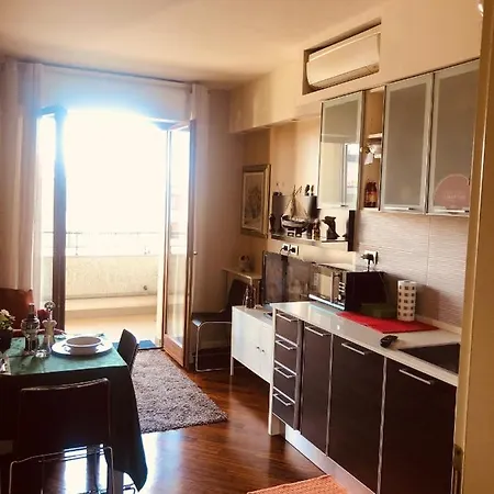Elegant In With Garden View * Monza